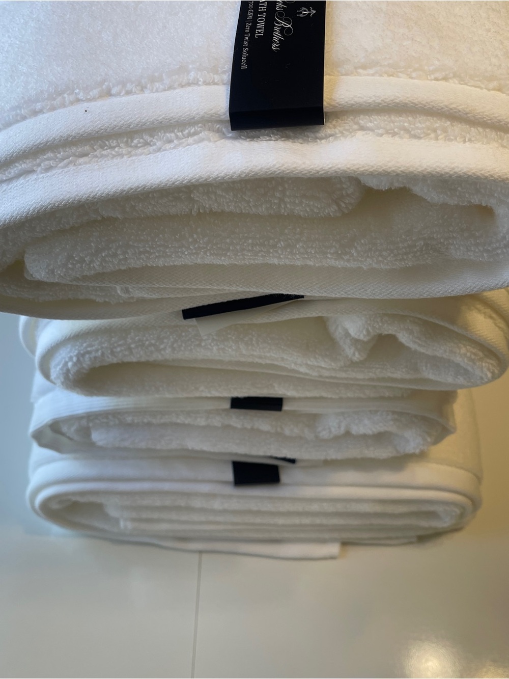 New Brooks Brothers 4 PC White Premium Bath Towels 550, 700, 800 GSM 100% Cotton - Picture 14 of 16